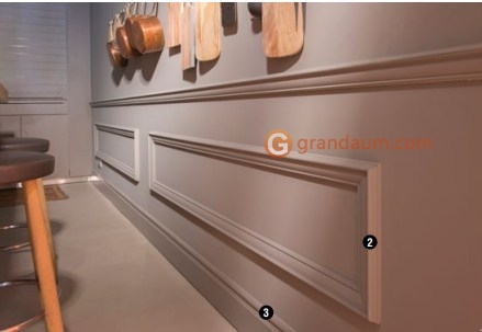 Напольный плинтус с гладким профилем Orac Decor SX137