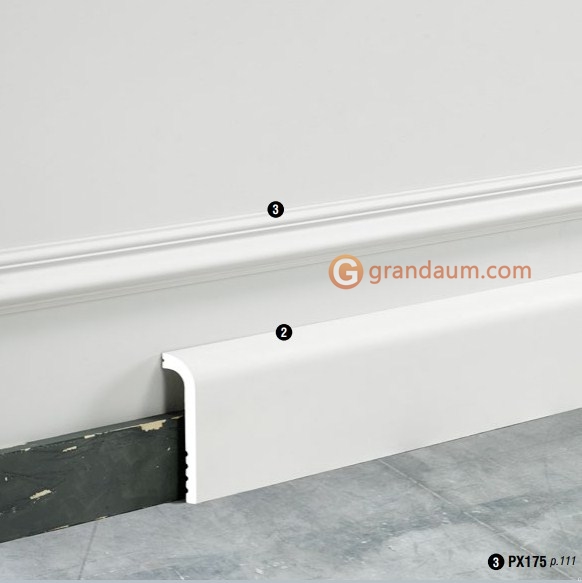 Напольный плинтус с гладким профилем Orac decor SX185