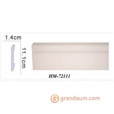 Напольный плинтус с гладким профилем Classic home HM-72111