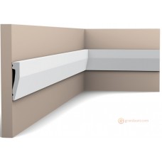 Напольный плинтус с гладким профилем Orac decor SX159